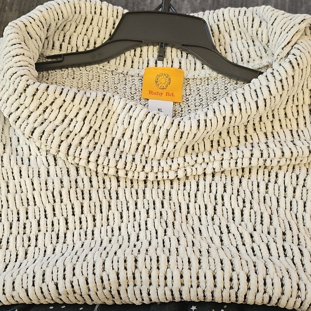 Ruby RD Cowl Neck Lightweight Knit Sweater In Black and White. - Picture 4 of 6